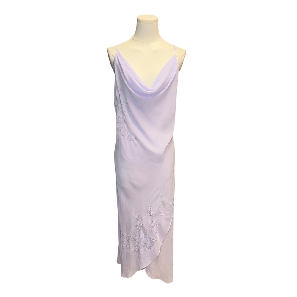 Ivy & Annabelle Women Large Lavender Excellent Embroidered Beaded Cowl